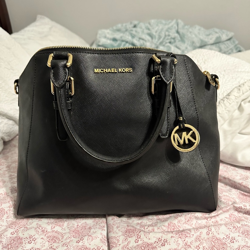 Michael kors satchel